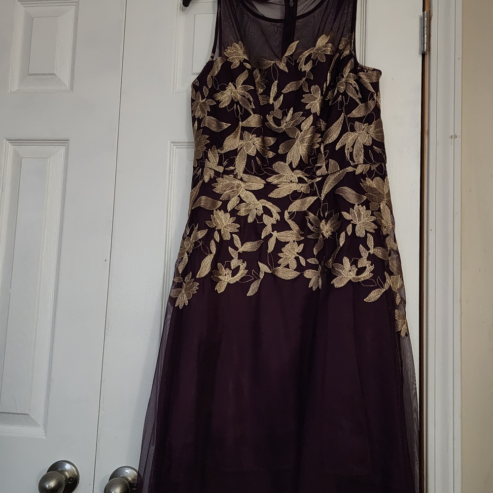 Tahari Purple and Gold Floral Midi Dress